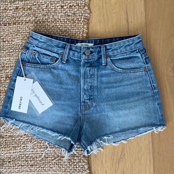 GRLFRND Cindy High-Rise Short in Photograph - Picture 3 of 6